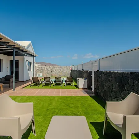 Villa Rubicon Ii By Tenerifesummervillas *